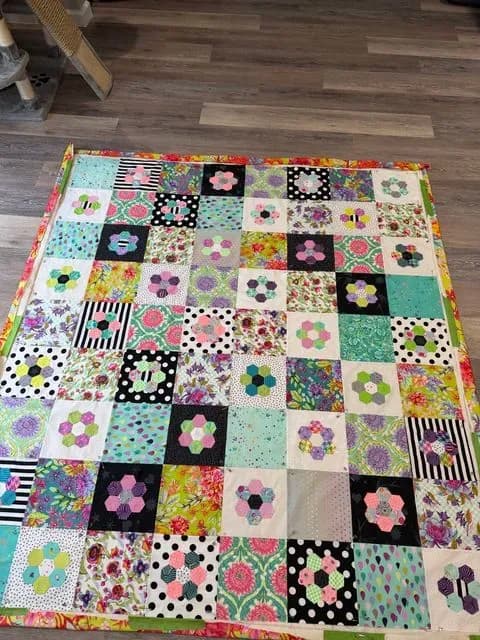 Flowers And Hexies