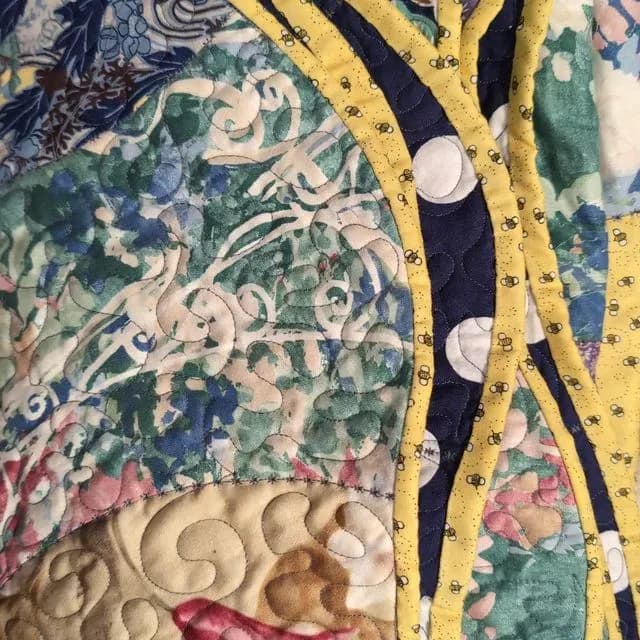 floral apple core