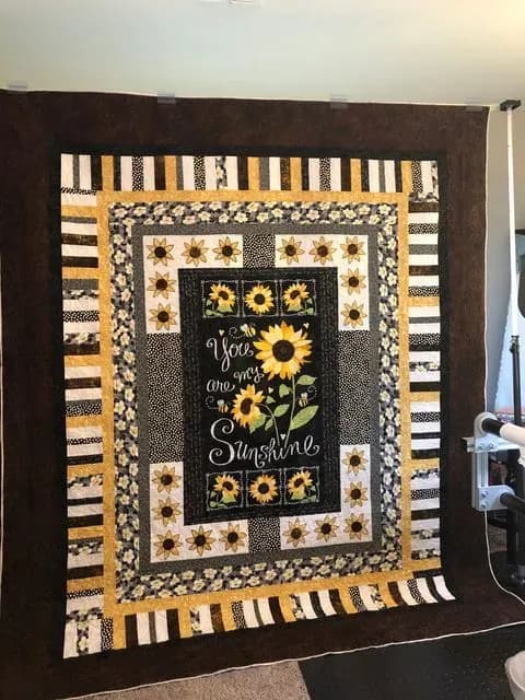 My First Quilt- Alyssa’s wedding Sunshine Quilt